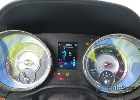 2014 Chrysler 300 z USA, uszkodzony, nr VIN 2C3CCAAG8EH380024